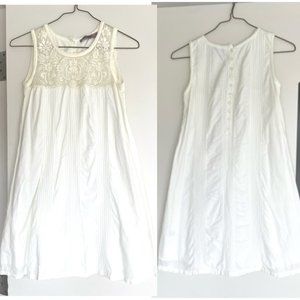 Dress with mesh embroidery